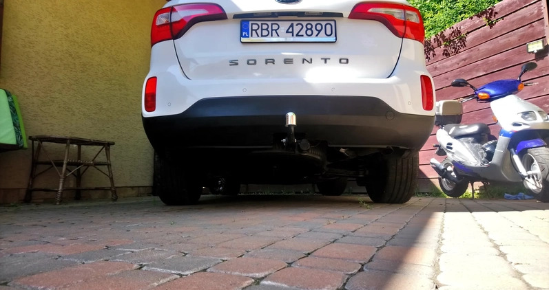 Kia Sorento cena 65900 przebieg: 187000, rok produkcji 2012 z Brzozów małe 106